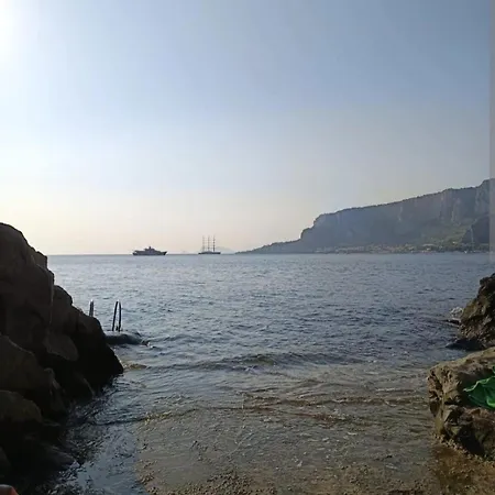 Mondello Wild Ashur Beachfront * Palermo